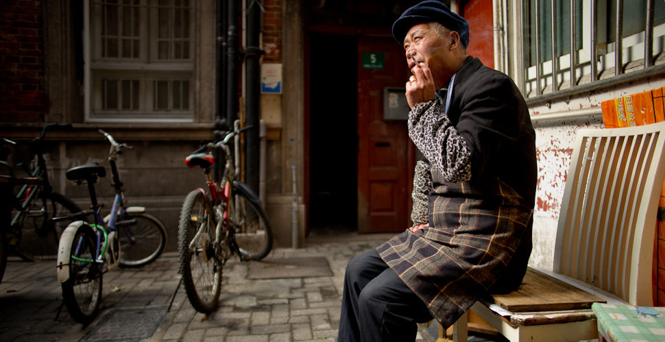 Shanghai backalleys. Leica M 240 with Leica 21mm Summilux-M ASPH f/1.4. 