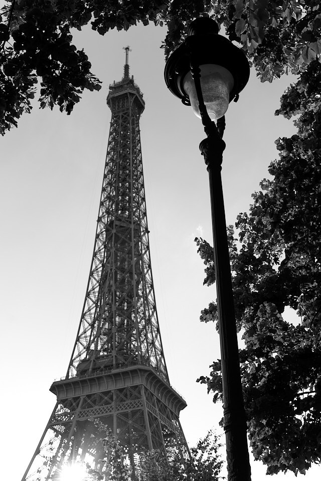 The Eiffel Tower in paris. Leica SL2 with Leica 50mm Noctilux-M ASPH f/0.95. © Thorsten Overgaard.