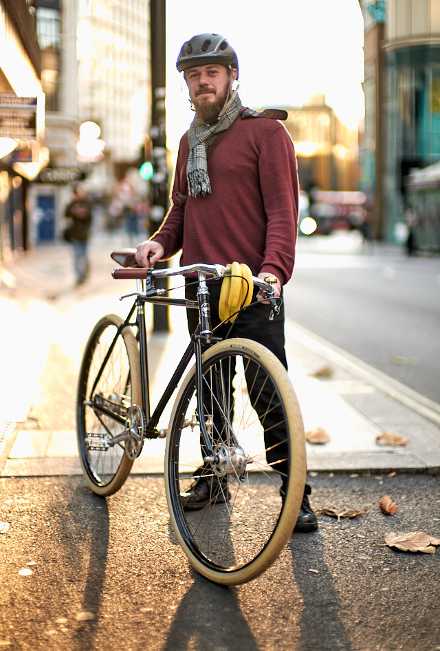 David Pcousins up early on his bicycle to get bananas. Leica SL2 with Leica 50mm Noctilux-M ASPH f/0.95. © Thorsten Overgaard.