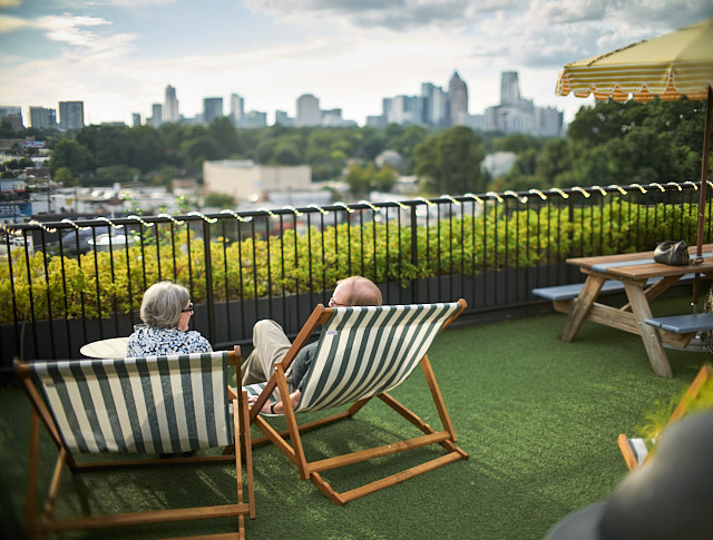 Atlanta sunset from the rooftop. Leica SL2 with 7artisans 35mm T1.05 cine lens. © Thorsten Overgaard.