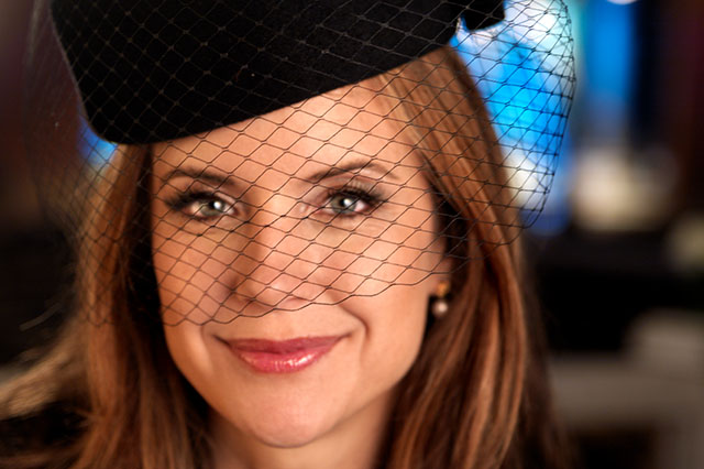 Kelly Preston in Coco Chanel by Karl Lagerfeld. Leica R9 DMR with Leica 35-70mm f/2.8.© Thorsten von Overgaard.