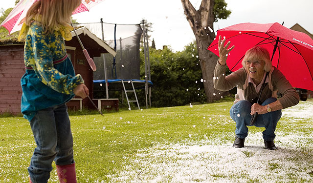 Robin Isabella von Overgaard and grandmother Jytte von Overgaard playing in the garden 2009. © Thorsten Overgaard. 