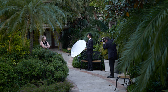 Derek doing a portrait shoot. Leica M11 with Leica 50mm APO-Summicron-M ASPH f/2.0 LHSA. © Thorsten Overgaard. 