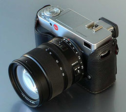 Leica Digilux 3 with interchangeable lenses was a blown-up Leica Digilux 2: Larger body, extruded viewfinder, and mirror inside.