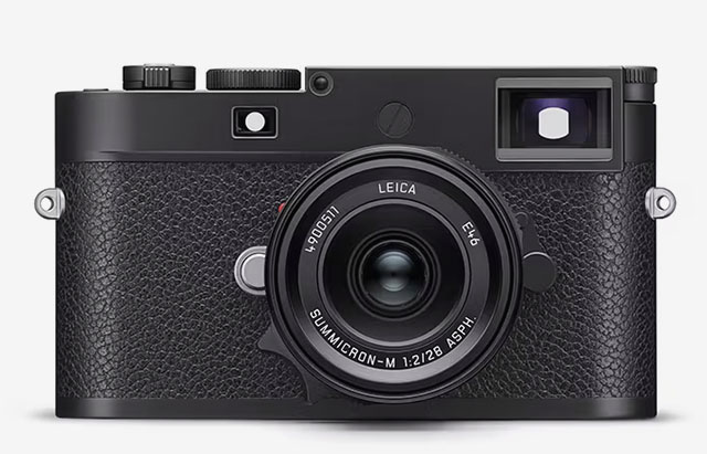 The Leica M11-P features a minimalistic front without the red dot Leica logo. 