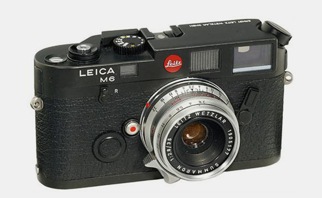 Leica M6 Classic Model no 10 404 (black 0.72)