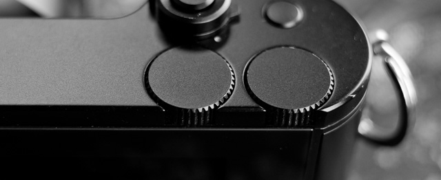 The Leica TL2 and Leica CL has two Fn wheels (wheels you can program to different functions after your likings).
