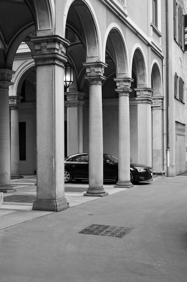 Parking in Milano. Leica TL2 with Leica 35mm Summilux-TL ASPH f/1.4. © Thorsten Overgaard.


