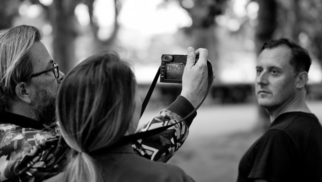 Doing portraits with the Leica Q in the Overgaard Workshop, using the screen to frame and focus.