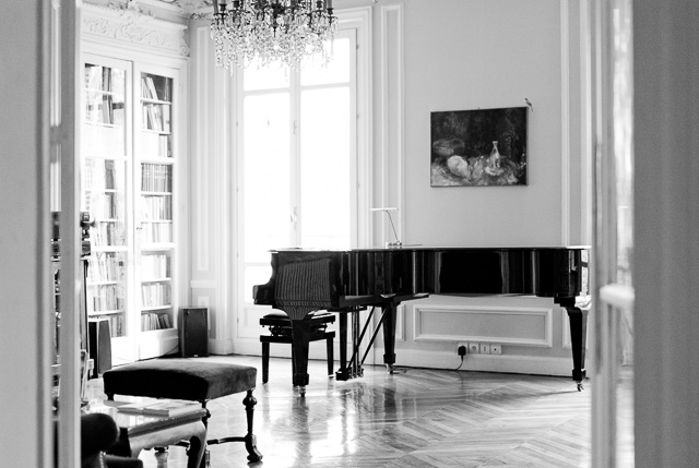 The Steinway Piano. Leica TL2 with Leica 35mm Summilux-TL ASPH f/1.4. © 2017 Thorsten Overgaard.   