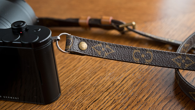 The Louis Vuitton camea strap on the Leica TL2. 