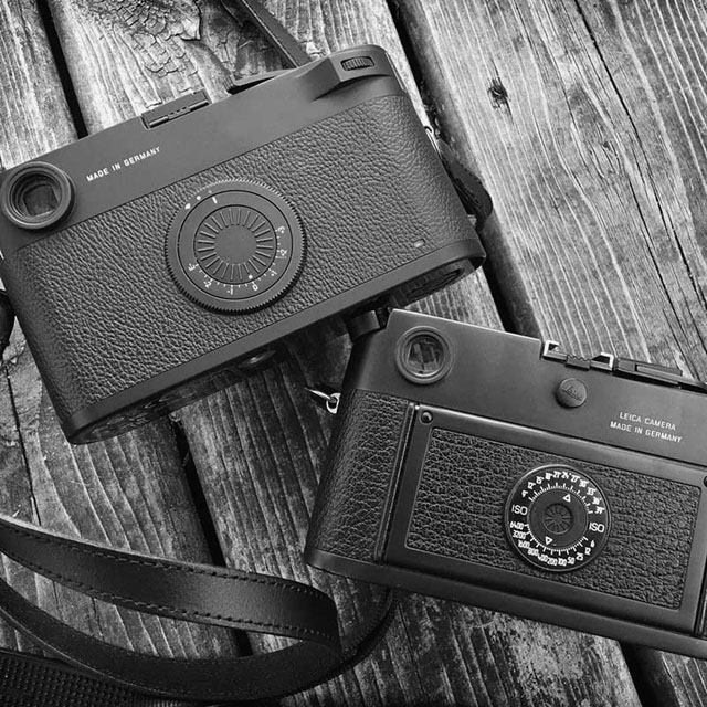 Leica M10-D and Leica M6 compared, from the website of Cradoc Bagshaw.