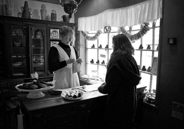 My daughter Robin Isabella buying cakes in the old bakery in Aarhus, Denmark. Leica M10 with Leica 28mm Summilux-M ASPH f/1.4. © 2017 Thorsten Overgaard. 