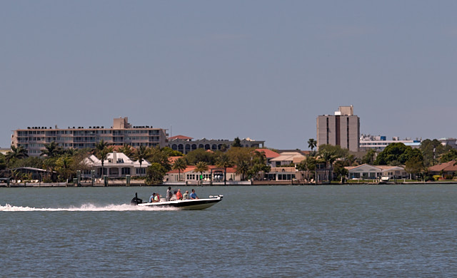 A 60MP photo from Clearwater Beach with Leica M11 cropped to 5MP; basically my 90mm made into a 300mm photo. © Thorsten Overgaard.