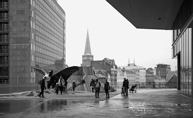 DOKK 1 library and citizen house in Aarhus. Leica M11 with Leica 50mm APO-Summicron-M ASPH f/2.0. © Thorsten Overgaard. 