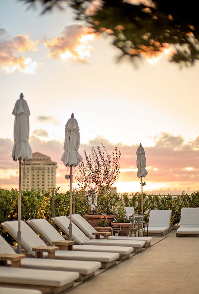 The rooftop of the new hotel in Tampa, The Edition. Leica M11 with Leica 50mm Noctilux-M ASPH f/0.95. © Thorsetn Overgaard. 