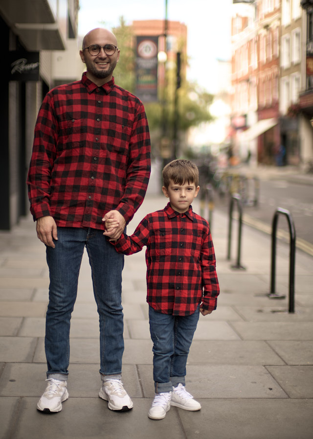 Dad & Son. Leica M11 with Leica 50mm Noctilux-M ASPH f/0.95. © Thorsetn Overgaard.