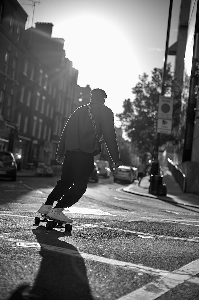 Skating in London. Leica M11 with Leica 50mm Noctilux-M ASPH f/0.95. © Thorsetn Overgaard. 