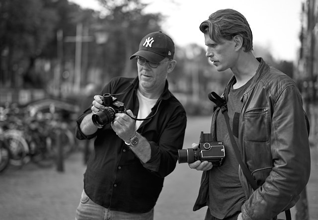Harm Jan Schuurman showing off the Leica. © Thorsten Overgaard.