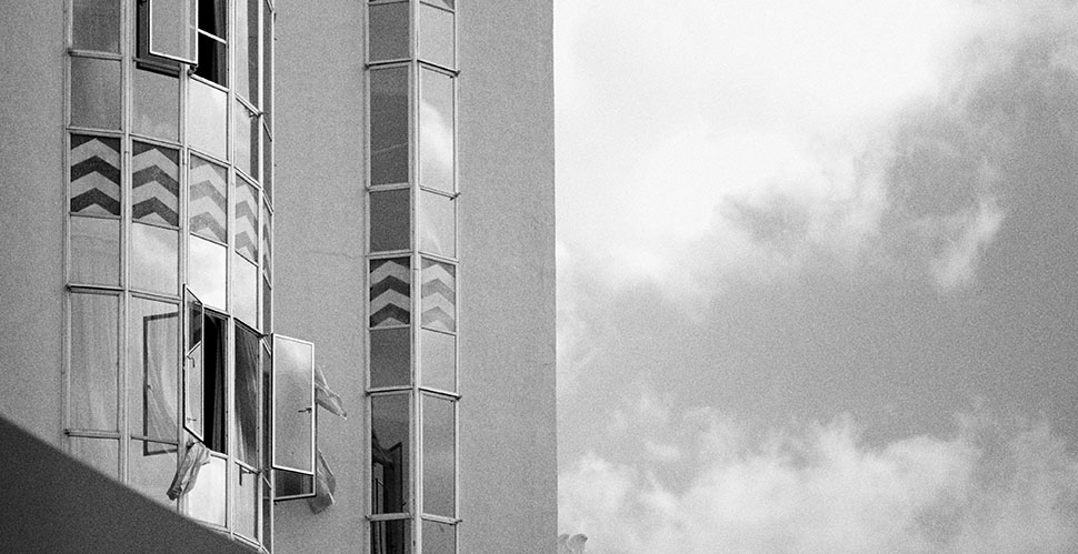 The Sunset Tower in Los Angeles. Leica M10-P Safari with Leica 50mm Summilux-M ASPH f/1.4 BC. 