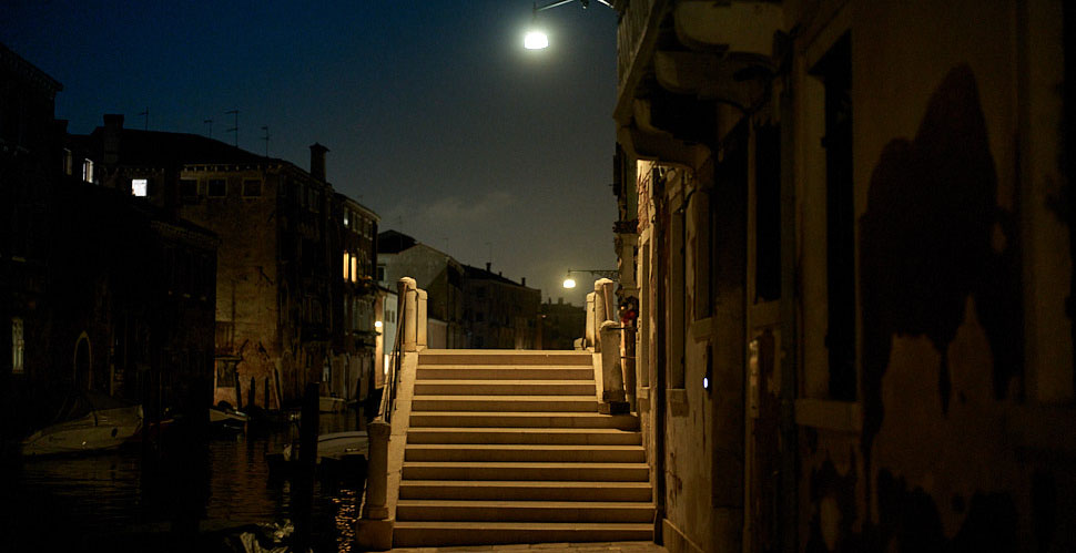 Venice by midnight. Leica M10-P with Leica 50mm Summilux-M ASPH f/1.4. © Thorsten Overgaard. 