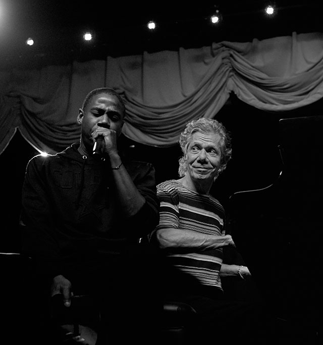 A unique, first-time-ever duet: Doug E Fresh and Chick Corea performing live together. Doug E Fresh as 'human beatbox', Chick on the Yamaha piano. Leica M10-P with Leica 50mm Summilux-M ASPH f/1.4 BC. © Thorsten Overgaard.