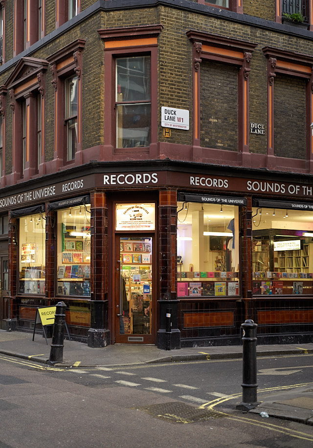 Good ol' record store in London. Leica M10-P with Leica 50mm APO-Summicron-M ASPH f/2.0 LHSA. © Thorsten Overgaard.