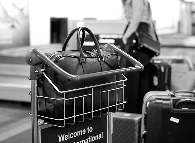 The Von Maxi SL camera bag out for a test run. This is a new bag designed for the Leica SL2 with lenses, handmade in the finest soft italian calfskin. © Thorsten Overgaard. 