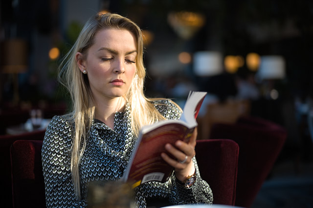 Reading SISI (the Austrian) in Soho House, Dumbo. Leica M10-P with Leica 50mm Summilux-M ASPH f/1.4. © Thorsten Overgaard. 