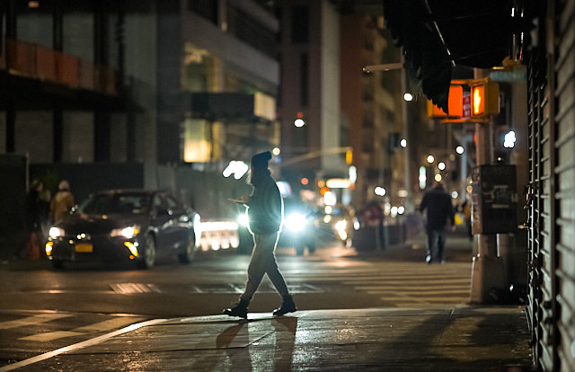 The 90mm Summilux handles the shadows and highlights of the night excellent. Leica M10-P with Leica 90mm Summilux-M ASPH f/1.5. © Thorsten Overgaard. 