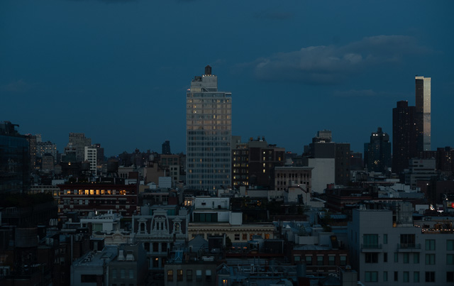 Good night New York. Leica M10-R with Leica 50mm APO-Summicron-M f/2.0 LHSA. © Thorsten Overgaard.