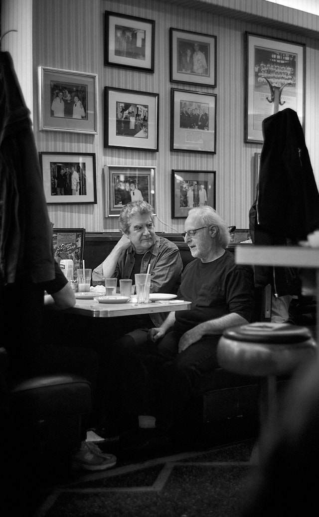 Inside a New York diner. © Thorsten Overgaard.