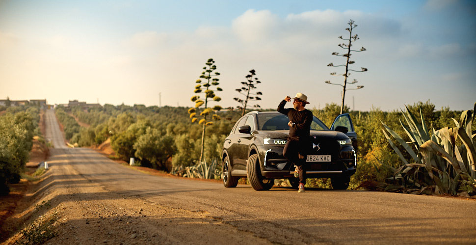 I drove from Malaga to Madrid early morning with the plan to have a coffee in Madrid. On the road I saw many interesting things, this "spaghetti western landscape" amongst other sights. Leica M10-P with Leica 50mm Noctilux-M ASPH f/0.95. © Thorsten von Overgaard. 