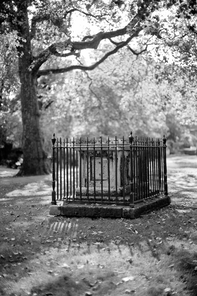 A peaceful spot in the sunshine. Leica M 240 with Leica 50mm Noctilux-M f/0.95.