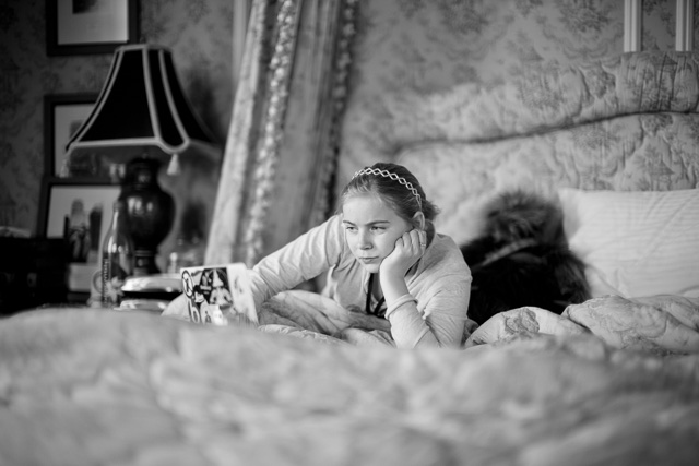Robin Isabella hanging out. Leica M 240 with Leica 50mm Noctilux-M ASPH f/0.95.