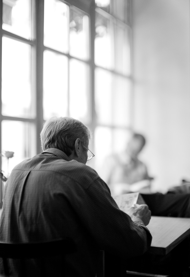 Taking a break at Prinz Myshkin vegan cafe Leica M 246 sample photos