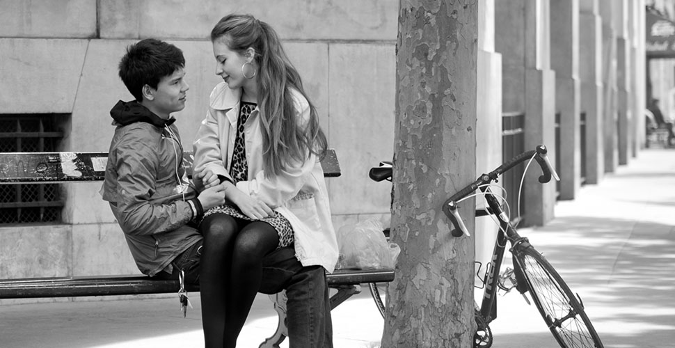 Love in Paris. Leica M246 with Leica 50mm APO-Summicron-M ASPH f/2.0. © Thorsten Overgaard. 