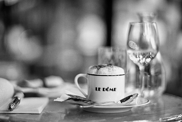 Paris. The favorite cafe of Henri Cartier-Bresson. Leica 75mm Summilux-M f/1.4 III. © Thorsten Overgaard. 