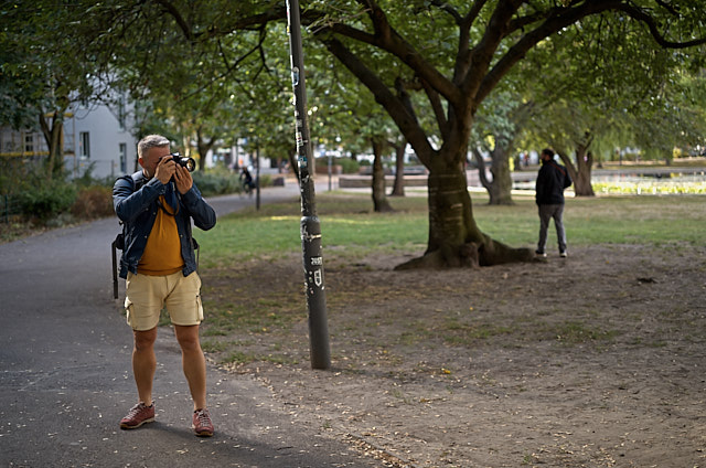 Out and about with the Pentax 85/1.2. Leica M10-P with Leica 50mm APO-Summicron. © 2018 Thorsten Overgaard.