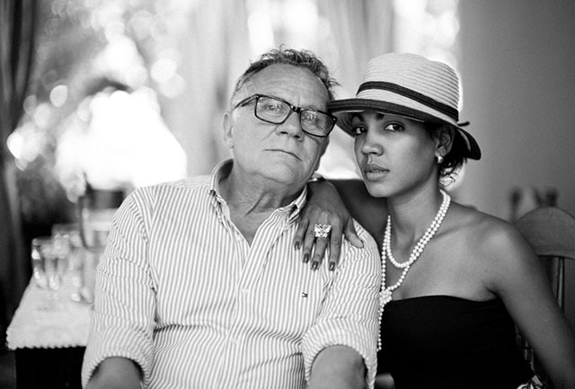 Why would I be the only one who should look at this photograph? I make photographs for sharing and publishing. This is Volker Figueredo Véliz and Somaida in Havana, Cuba. Leica M10 with Leica 50mm Noctilux-M ASPH f/0.95. © 2017 Thorsten Overgaard.