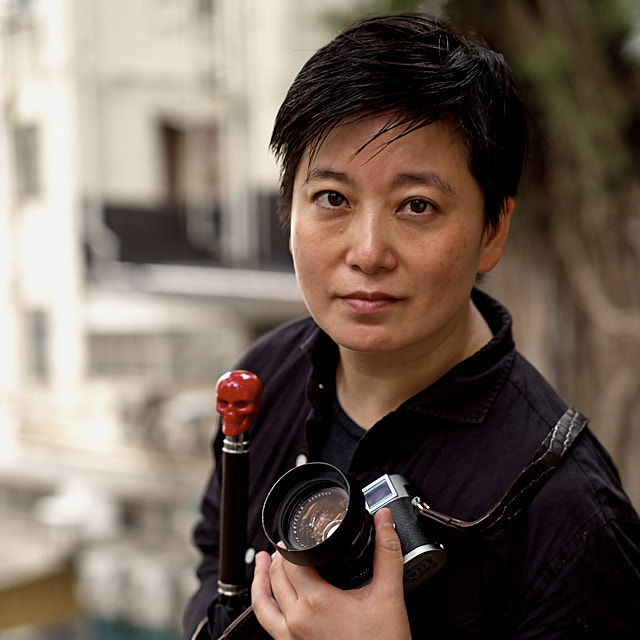 Ms. Jean Wu from Teipei in the Overgaard Workshop in Hong Kong. Leica M10-P with Leica 50mm APO-Summicron-M ASPH f/2.0. © 2018 Thorsten Overgaard. 