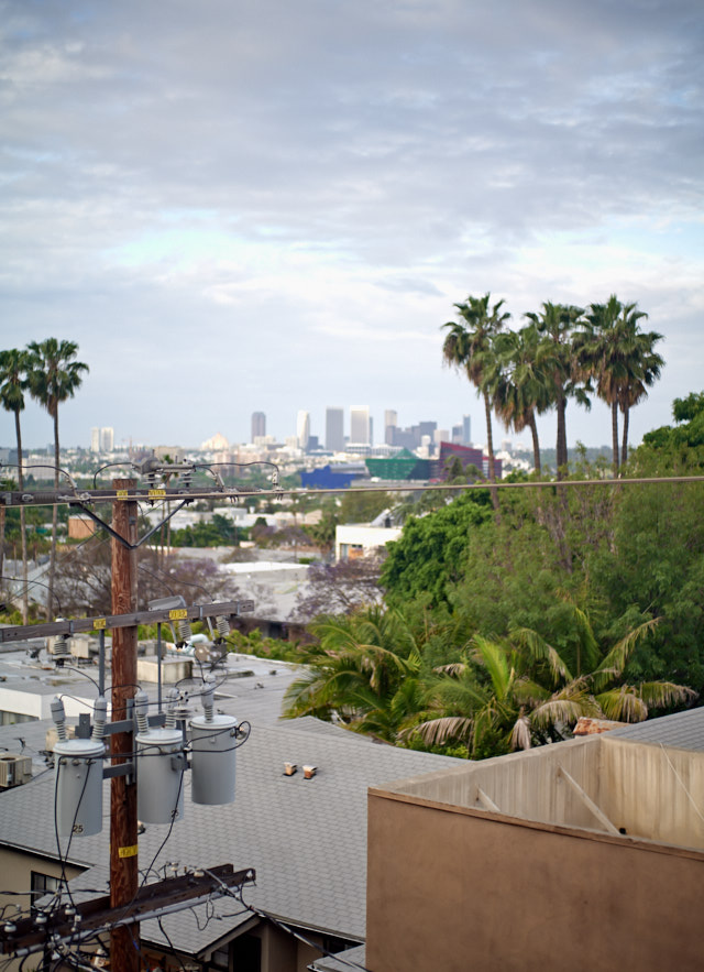 View over Los Angeles. See the small crop below. Panasonic Lumix DC S1R with Leica 50mm Summilux-M ASPH f/1.4 BC. © Thorsten Overgaard. 