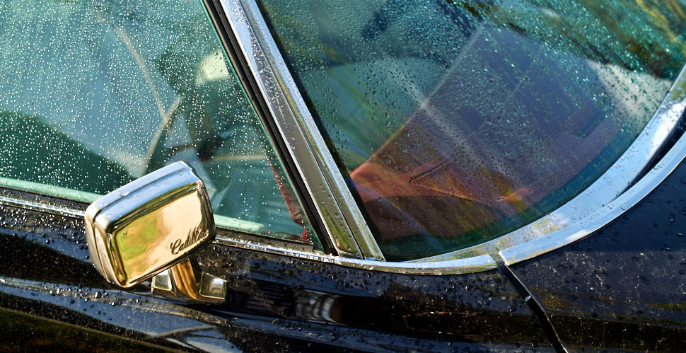 Cadillac in the rain. 
Panasonic Lumix DC S1R with Leica 50mm Summilux-M ASPH f/1.4 BC. 
© Thorsten Overgaard. 