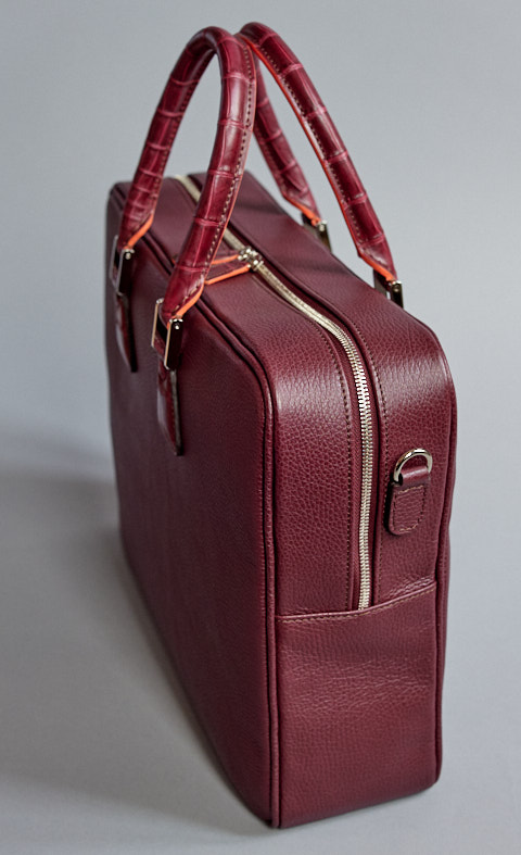 The Von without shoulder strap attached