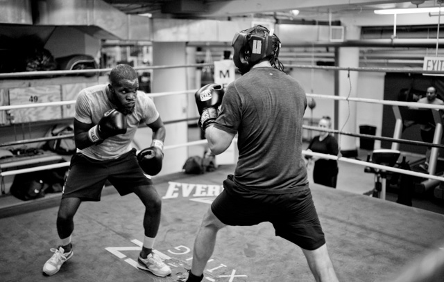 Mendez Boxing, New York. Leica M 240 with Leica 35mm Summilux-M AA ASPHERICAL f/1.4. © 2016-2017 Thorsten Overgaard.