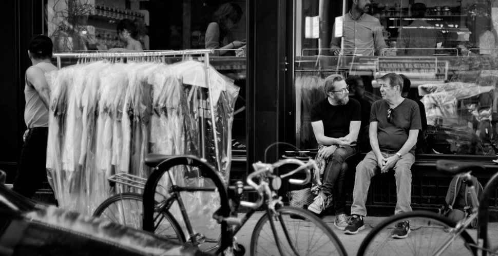 Thorsten von Overgaard and Ken Hansen in front of Stumptown Coffee on 29th Street while the Fashion Week is closing down. Leica M 240 with Leica 50mm Noctilux-M ASPH f/0.95. © 2016-2017 Ed Sherman. 