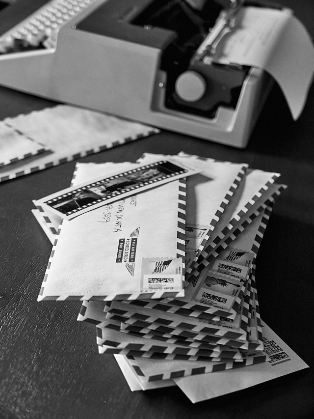 Sending bookmarks to all over the world. It's an expensive hobby, but it's wort it. Leica D-Lux 7. © Thorsten Overgaard.