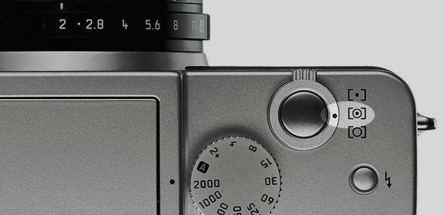 The 16-year-old Leica Digilux 2 is still a great camera