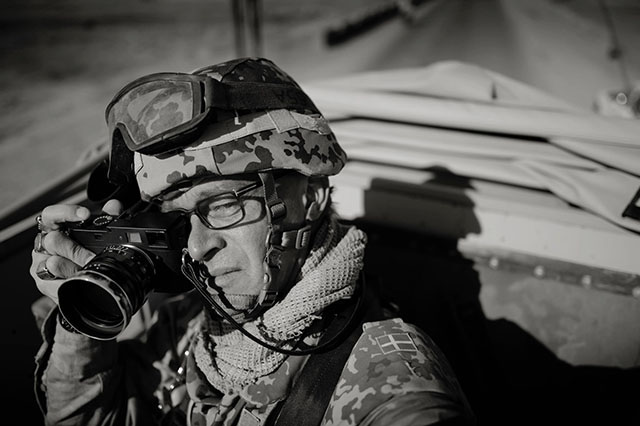 War photographer Jan Grarup in Afghanistan 2013 with his Leica.