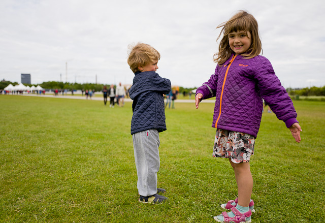 Brother and sister. Leica Q at 100 ISO, f/1.7, 1/640 second. © 2015 Thorsten Overgaard.